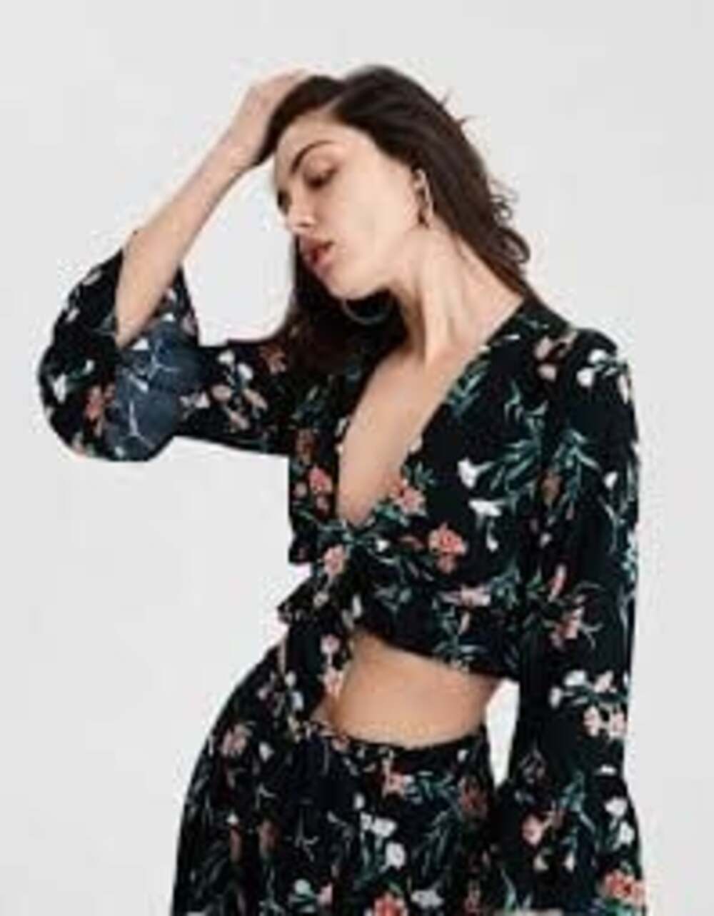 American Eagle Long Sleeve Floral Tie Front Crop Top